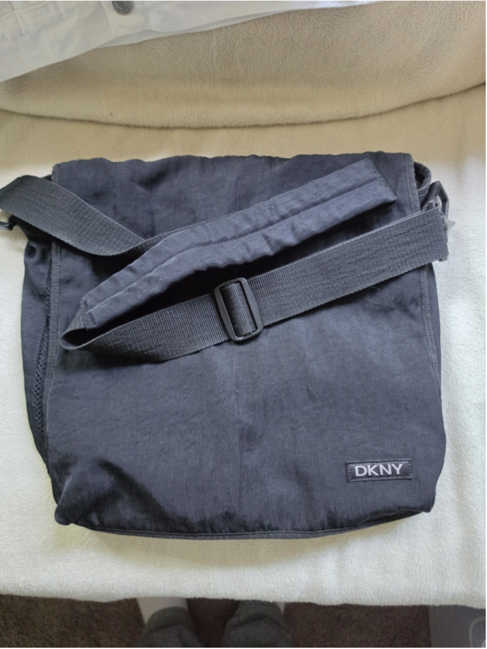 Vintage DKNY Black Nylon Messenger Bag – Flap-Over Crossbody Travel Satchel